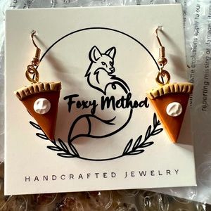 Pumpkin pie slice earrings